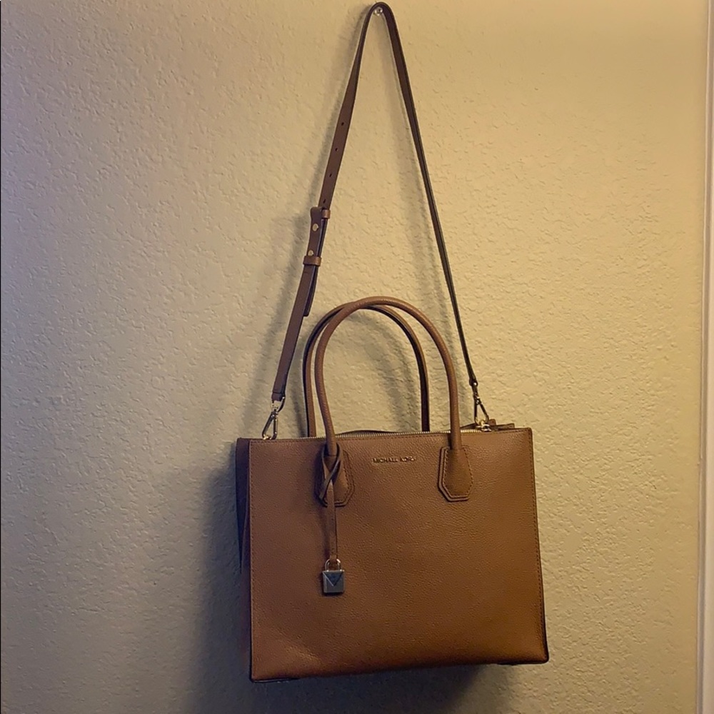 Michael Kors handbag - Picture 7 of 7